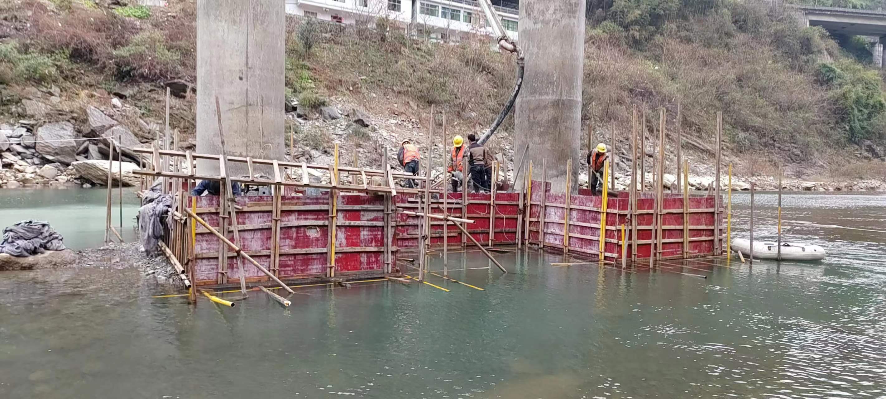 江北水利工程施工中堤坝渗漏原因以及防渗加固技术